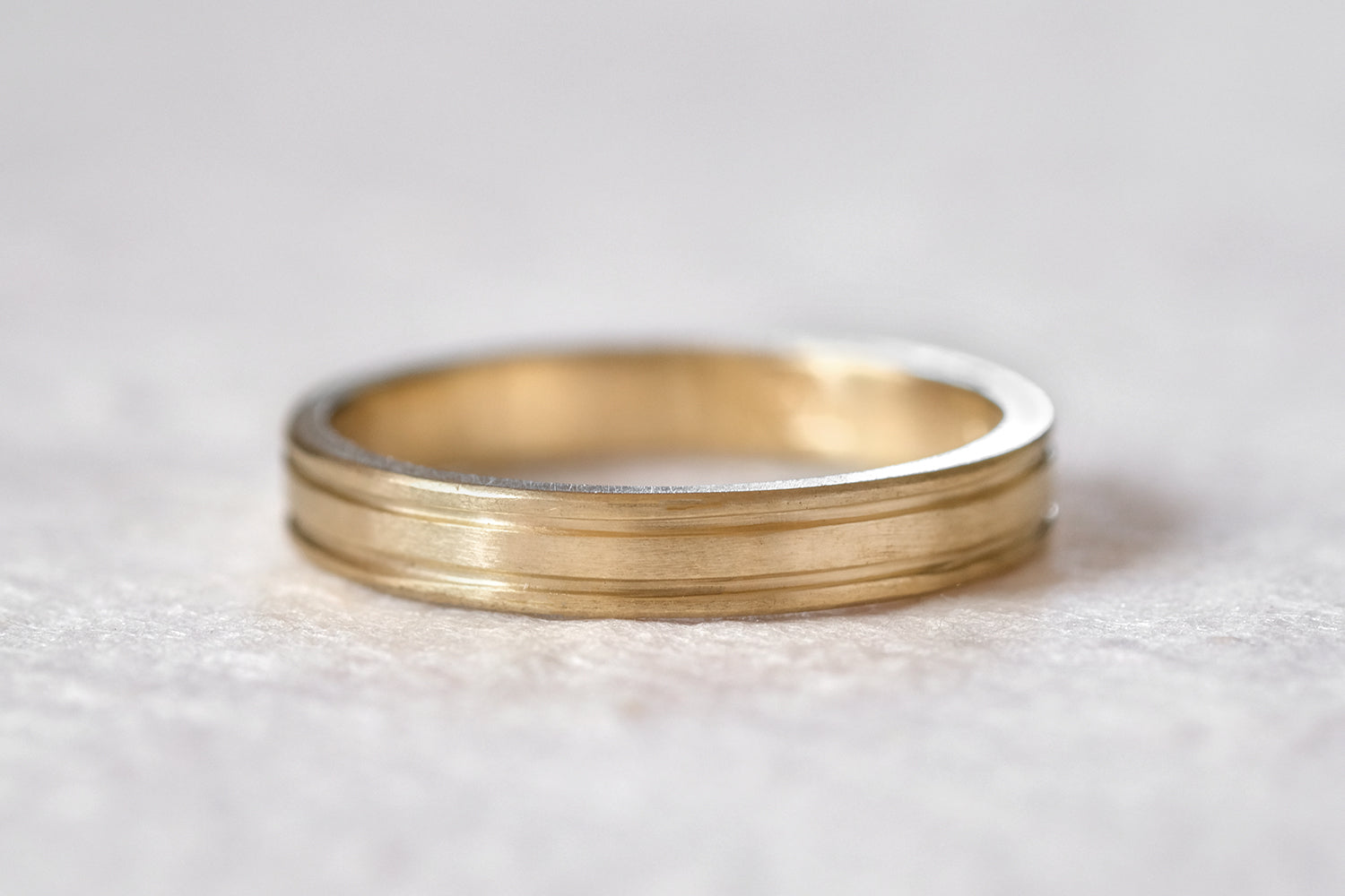 טבעת נישואין זהב צהוב שני פסים