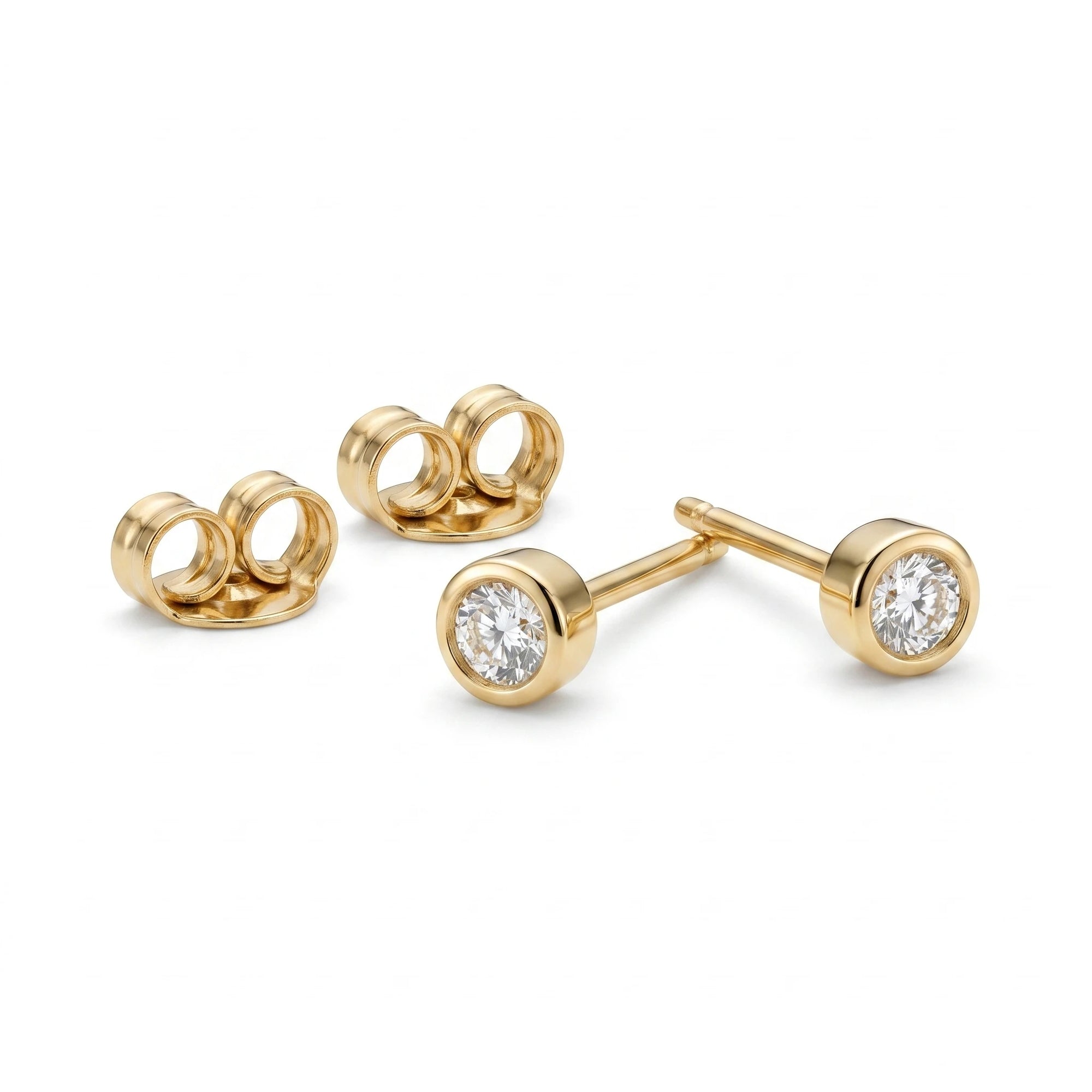 Round Diamond Stud Earrings